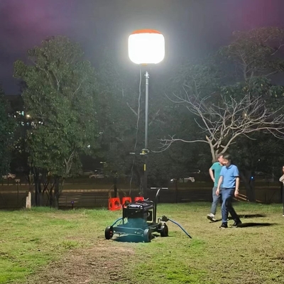 Générateur LED portable de 700W Tour de lumière mobile pour la construction et les besoins en éclairage extérieur