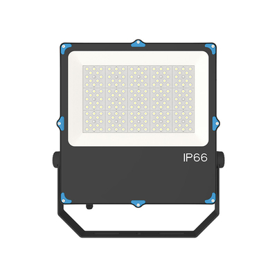 Lumières à LED en extérieur à support pivotant Rotationnable 150W 200w Lumière d'inondation pour l'exploitation minière
